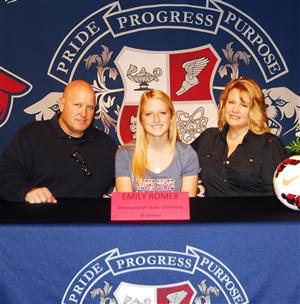 Emily Romer and her family Signing Day 2015 